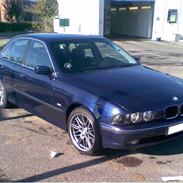 BMW 523i   Solgt