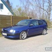 Toyota Corolla 1,6 "totaled"