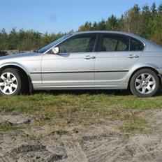 BMW e46 320{solgt}
