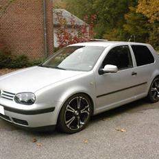 VW Golf4 *SOLGT*