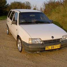 Opel Kadett caravan (sælges)