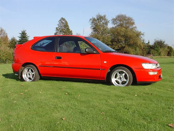 Toyota corolla (solgt) billede 4