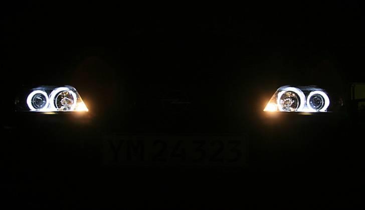 Opel Vectra B # - SOLGT - # - Tændte forlygter :P billede 17