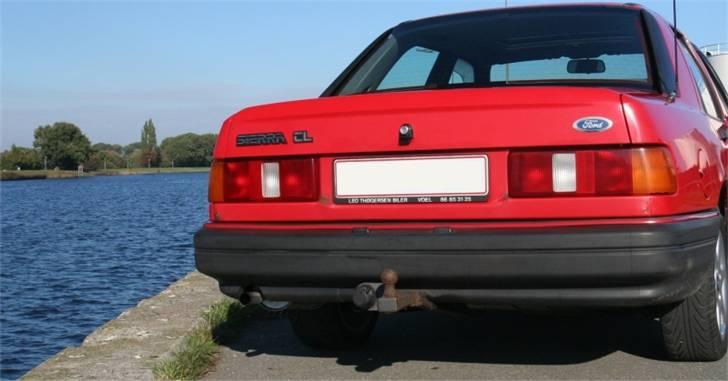 Ford Sierra - Ved Odense Havn billede 2