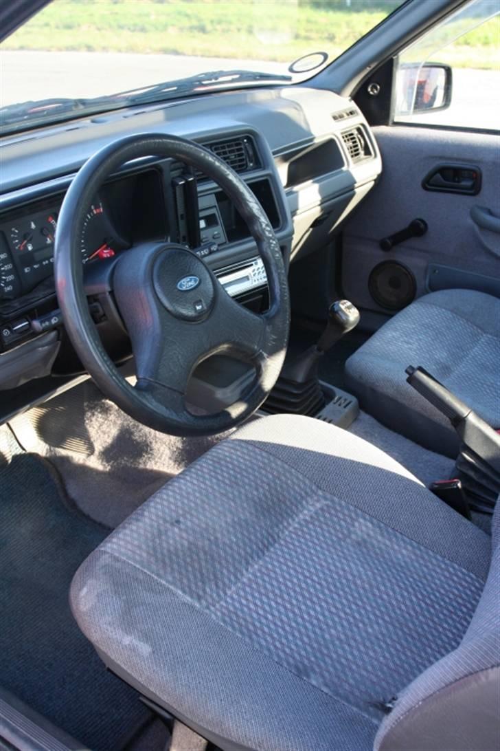 Ford Sierra - Kabinen billede 10