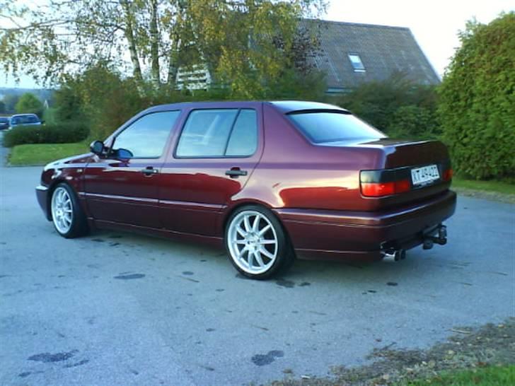 VW vento gl SOLGT billede 4