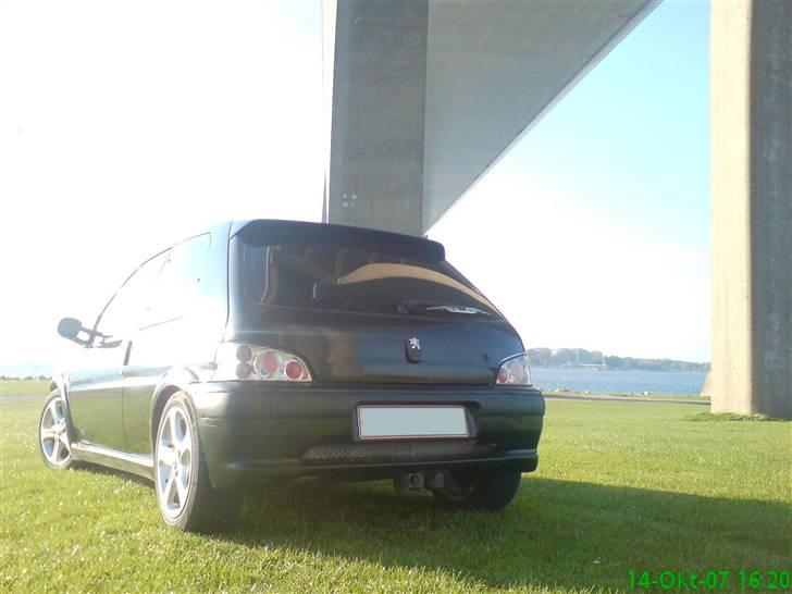 Peugeot 106 GTI (SOLGT) billede 10