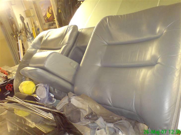 Ford Granada - Lædersæderne efter en kærlig behandling billede 7