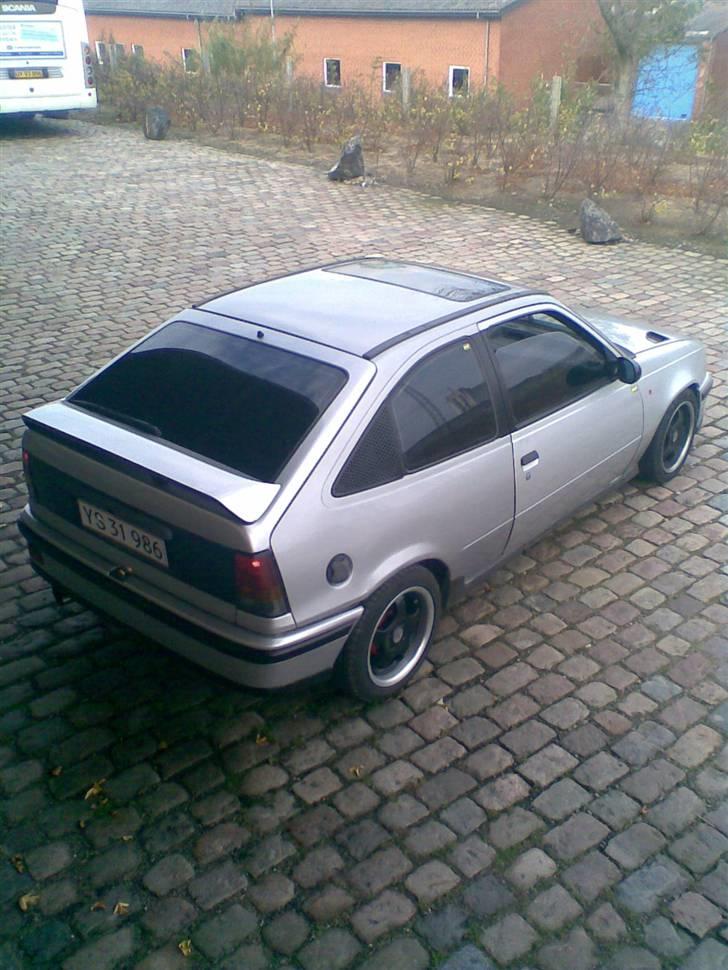 Opel Kadett Gsi  billede 6
