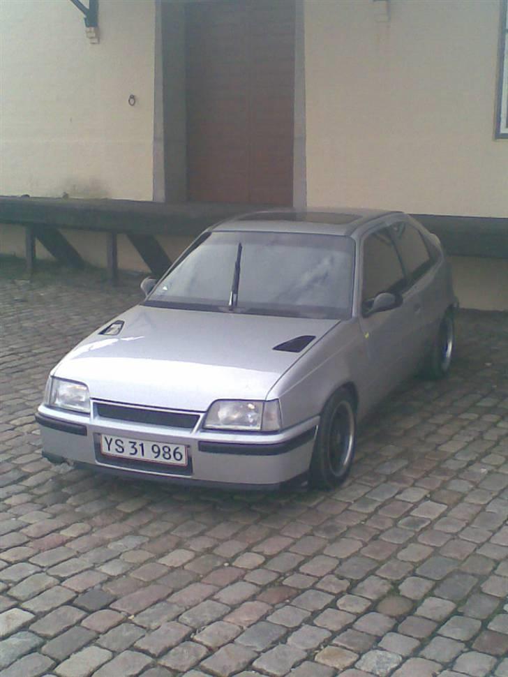 Opel Kadett Gsi  billede 8