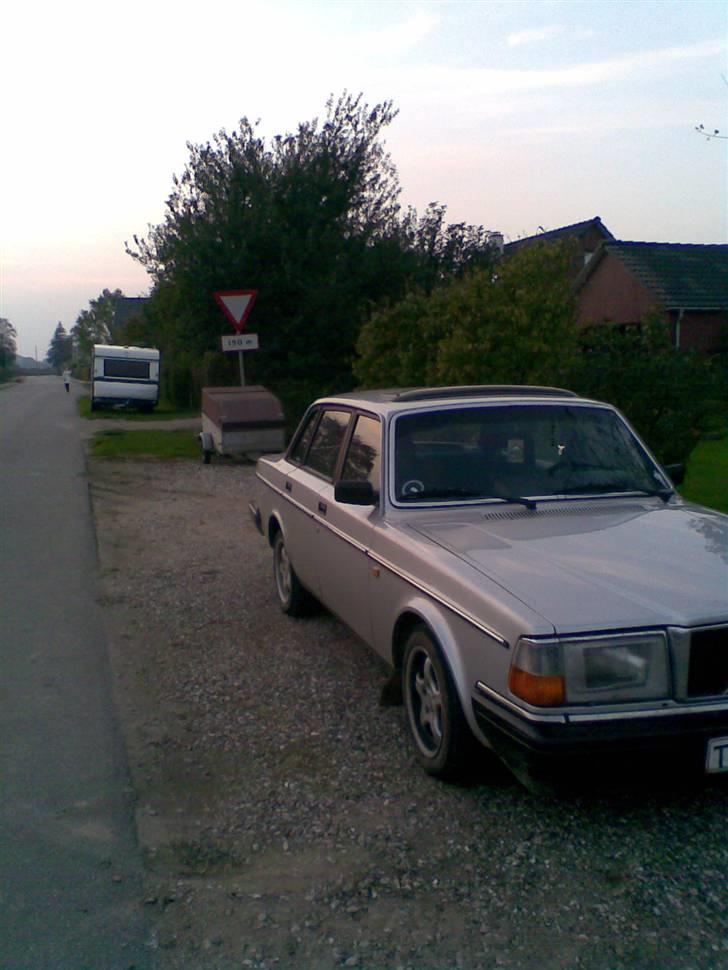 Volvo 240 SOLGT billede 3