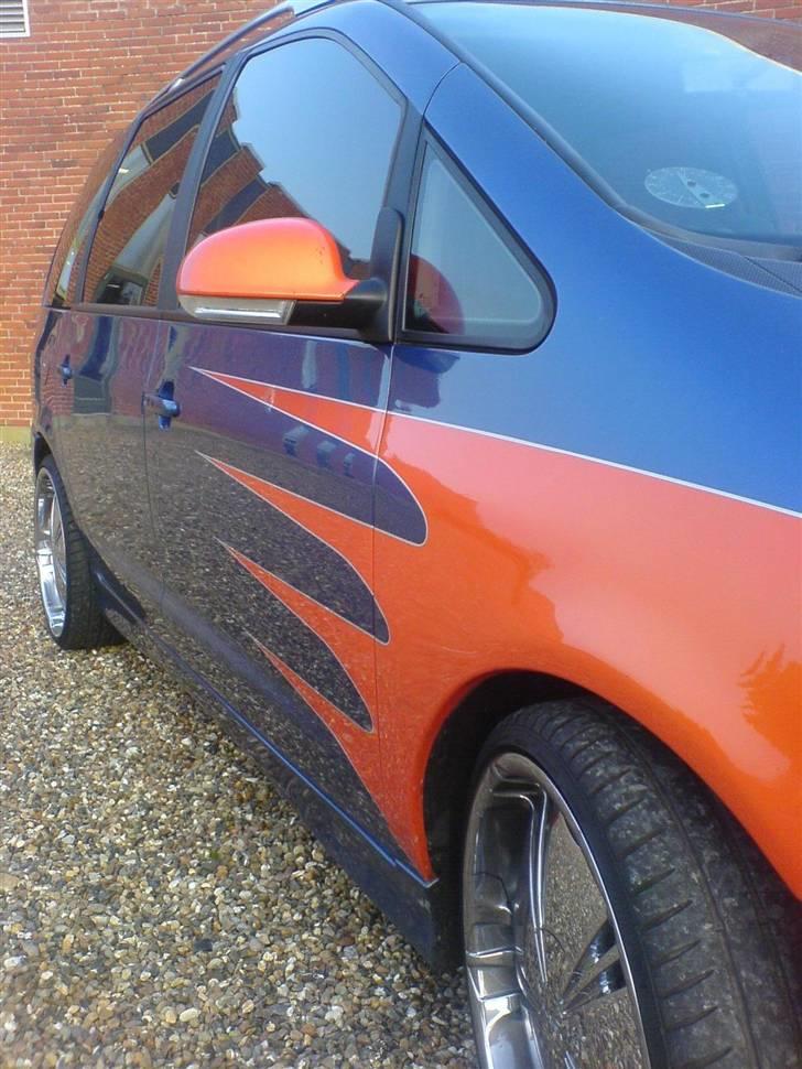 VW Sharan - Her ses så "flammerne" billede 2