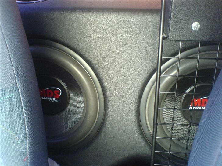 VW Sharan - Se hva der titter frem bag sæderne ! billede 11