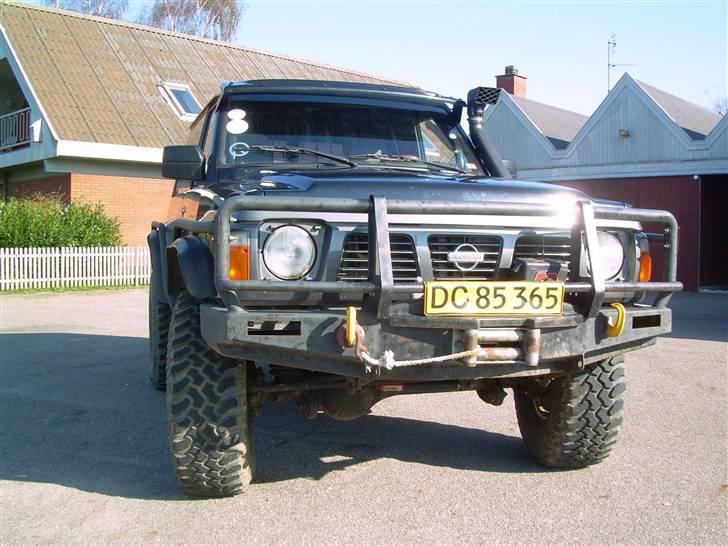 Nissan patrol GR  billede 10