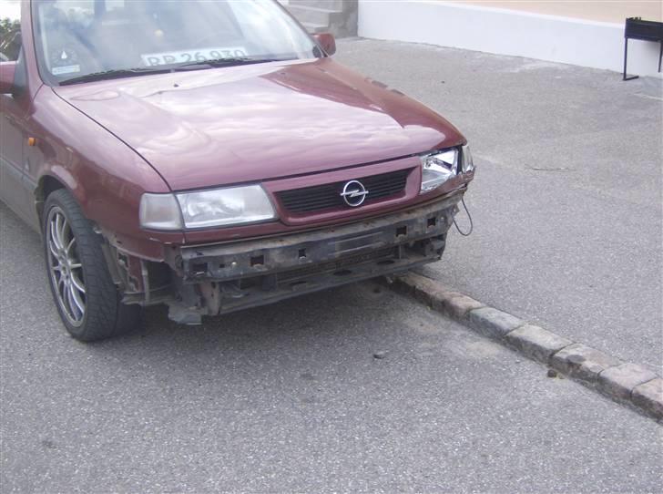 Opel vetra a - skal til at lave bilen billede 7