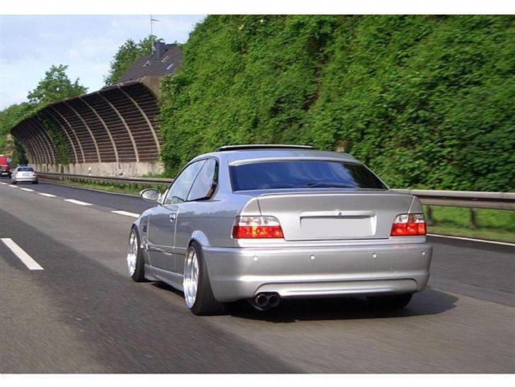 BMW 325i Coupe - = Solgt = - billede 16