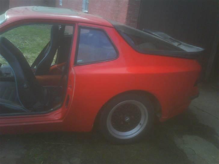 Porsche 924 - nyt* sorry billede kvali, men som den står nu billede 11