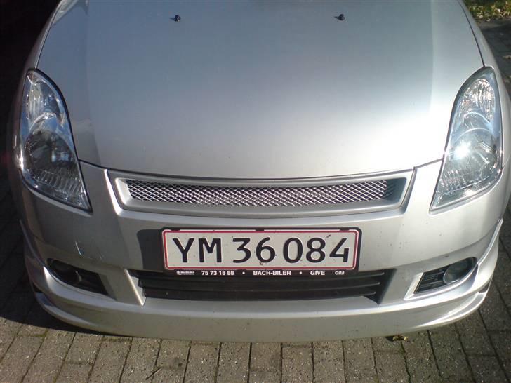 Suzuki swift (SOLGT) - mit nye front gitter billede 15