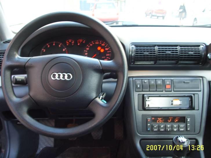 Audi A4 *SOLGT* billede 5
