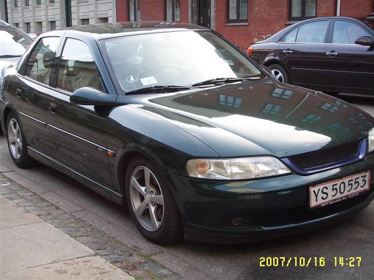 Opel Vectra *SOLGT* billede 1