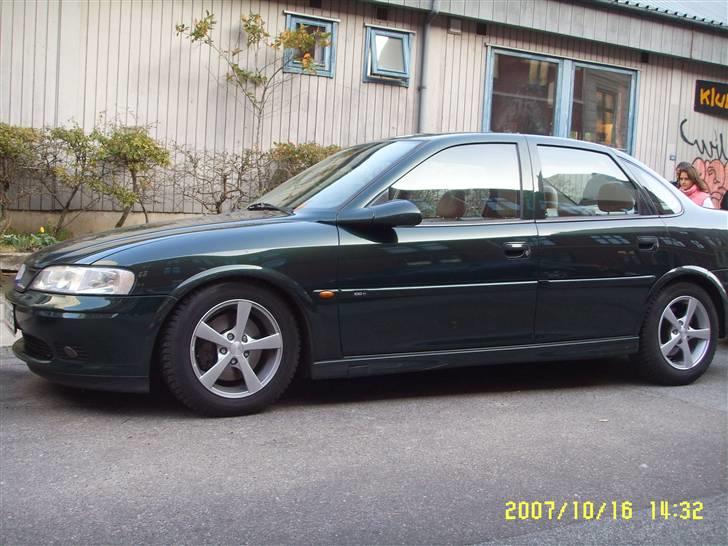 Opel Vectra *SOLGT* billede 8