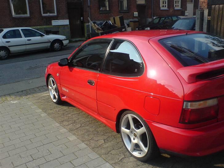 Toyota Corolla 1,6 GSI " Solgt " billede 16