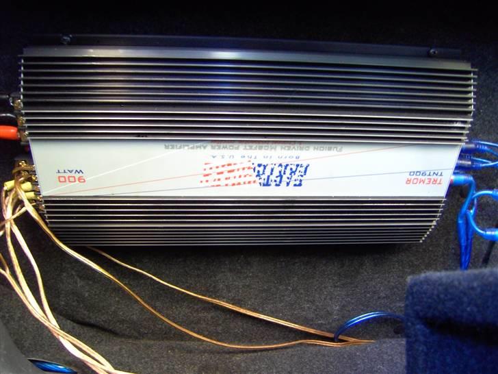 Mazda 323c  billede 10