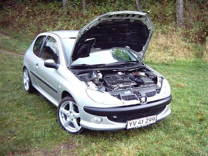 Peugeot 206 S16 billede 10