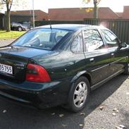 Opel Vectra B 2,5 V6 CDX
