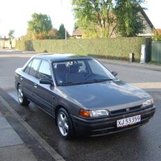 Mazda 323 - DØD :'(