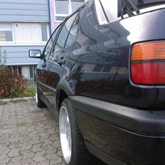 VW vento 1,8 solgt