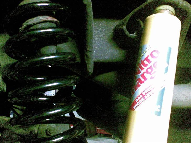 Suzuki grand vitara2,0 TD SOLGT - Emu undervogn billede 13