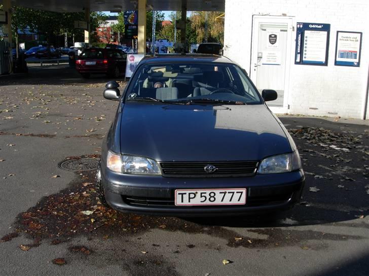 Toyota Carina E skolevogn(SOLGT) billede 4