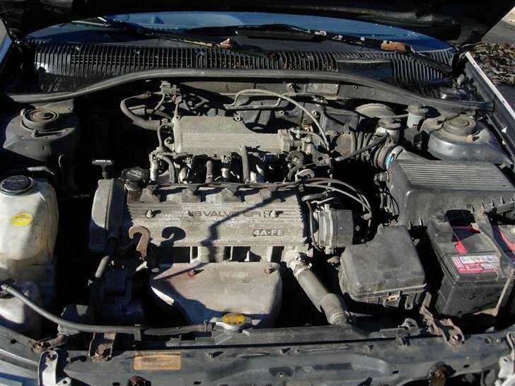 Toyota Carina E skolevogn(SOLGT) billede 8