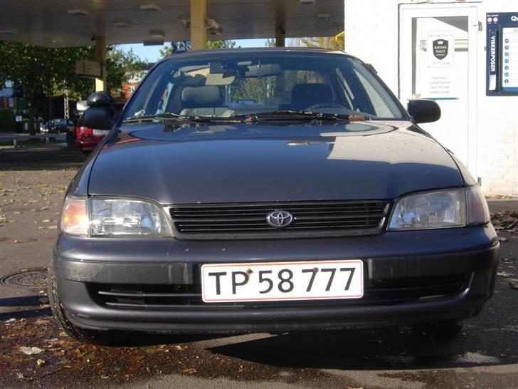 Toyota Carina E skolevogn(SOLGT) billede 9