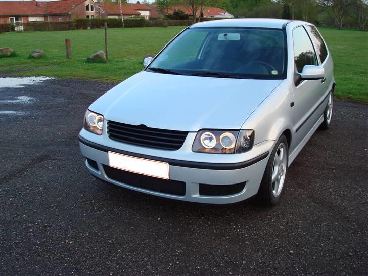 VW Polo 6n2  SOLGT billede 1