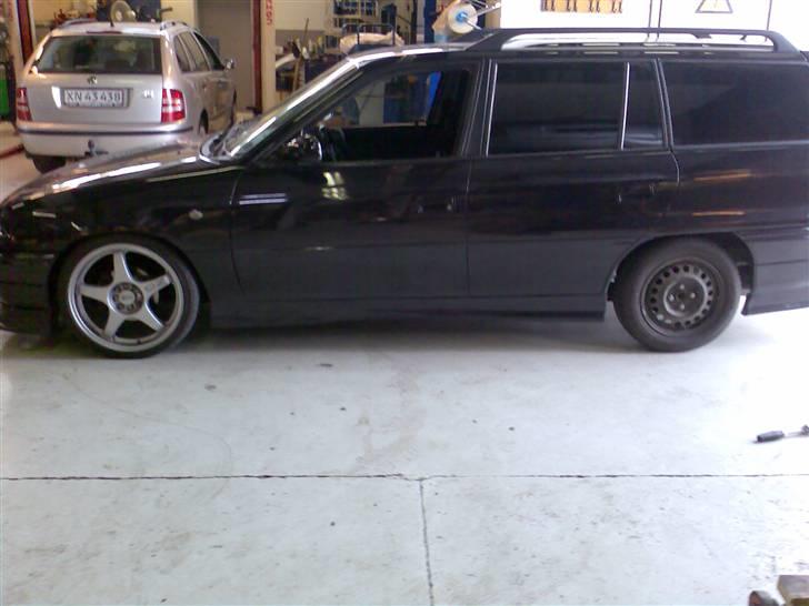 Opel astra f   (Totalt skade) - var punkteret billede 10