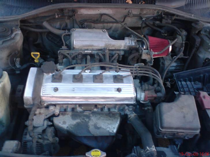 Toyota Carina e gls (solgt) billede 8