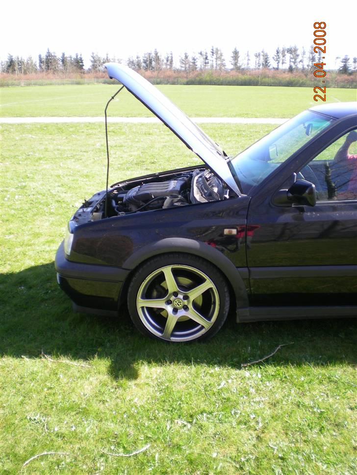 VW Golf 3 GTI 16v - solgt billede 2