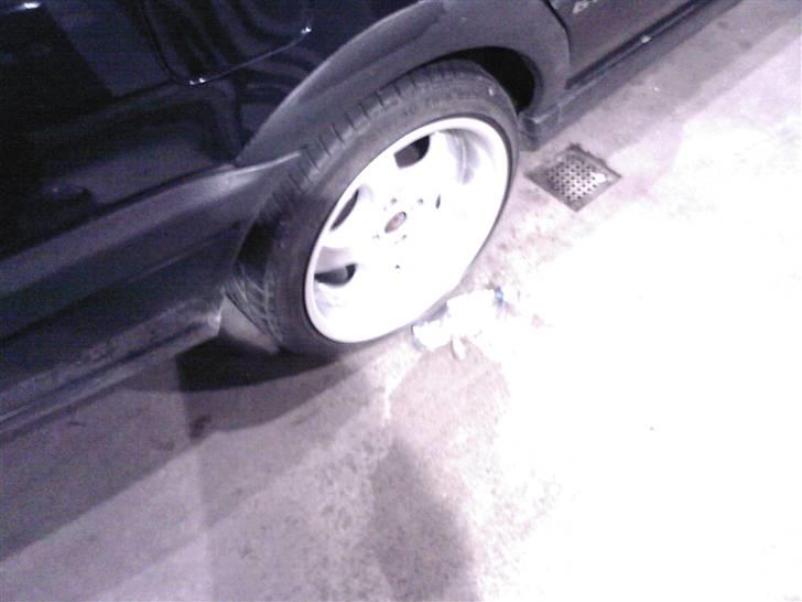 VW vento 1,8 solgt billede 4