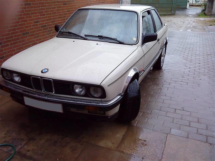 BMW 320i E30 - med sommer fælge billede 3