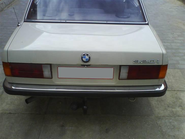 BMW 320i E30 billede 6