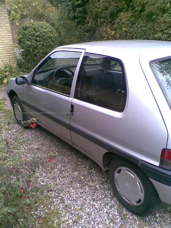 Peugeot 106 billede 1
