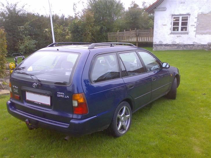 Toyota Corolla 1,6 XLI DØD billede 2