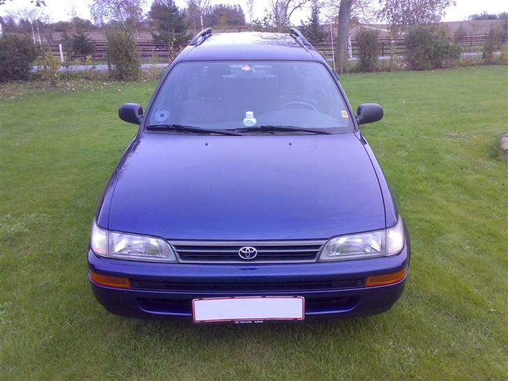 Toyota Corolla 1,6 XLI DØD billede 4