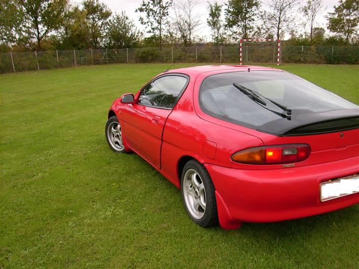 Mazda MX3 V16 (Solgt) billede 12