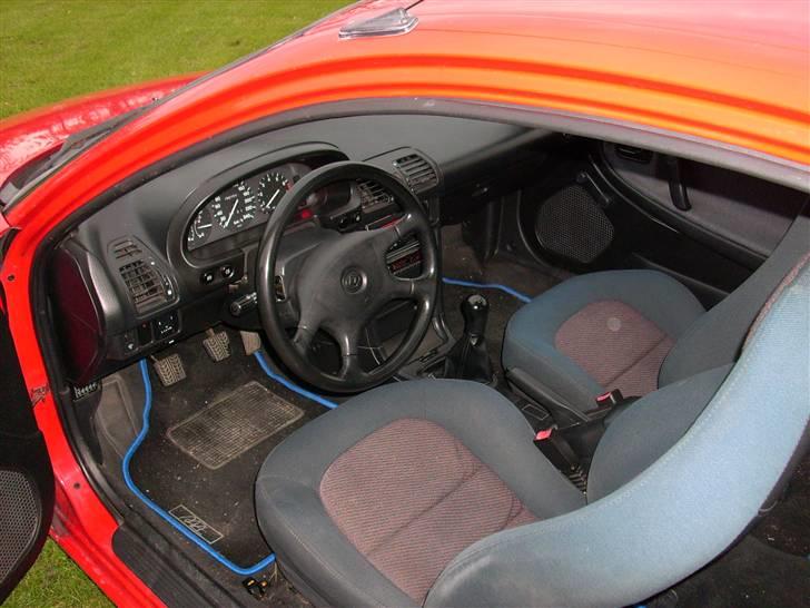 Mazda MX3 V16 (Solgt) billede 15