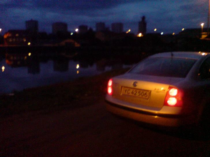 VW Passat 1.9 TDI Limosine billede 5