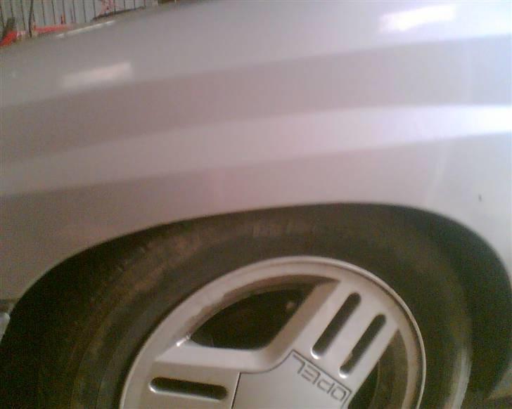 Opel corsa a solgt - monster lav jo billede 3