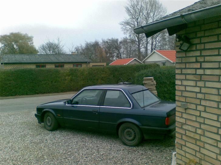 BMW 320i  ***SOLGT*** billede 13